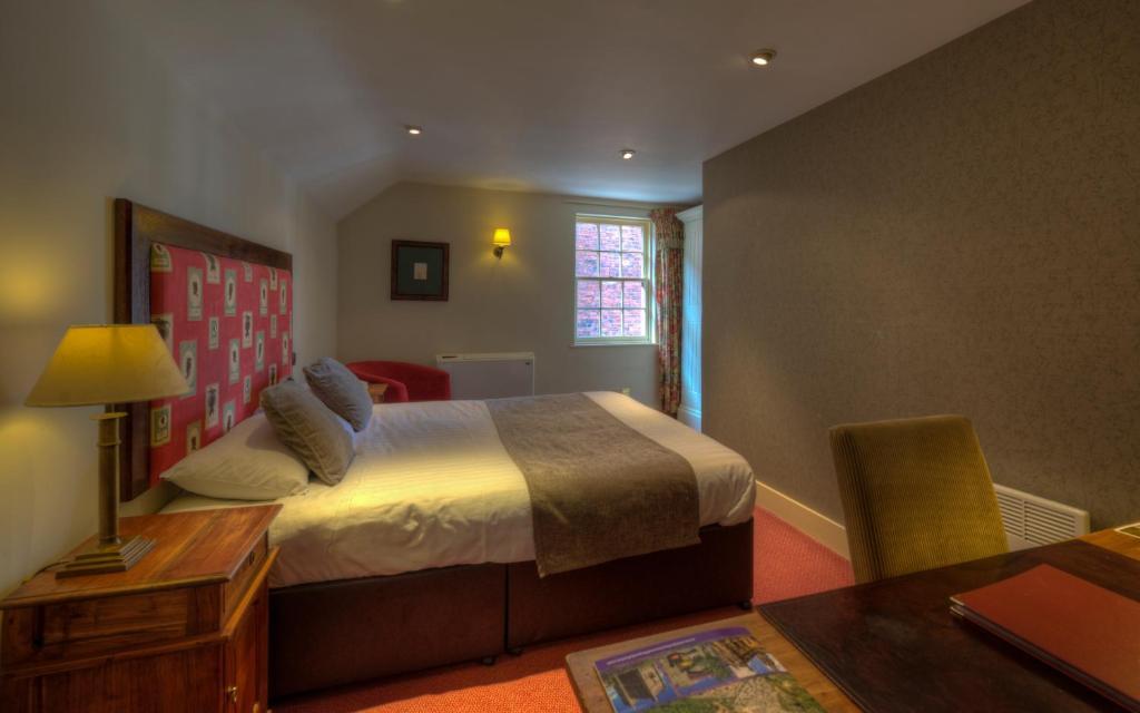 Dog & Partridge By Chef & Brewer Collection Hotell Tutbury Rom bilde