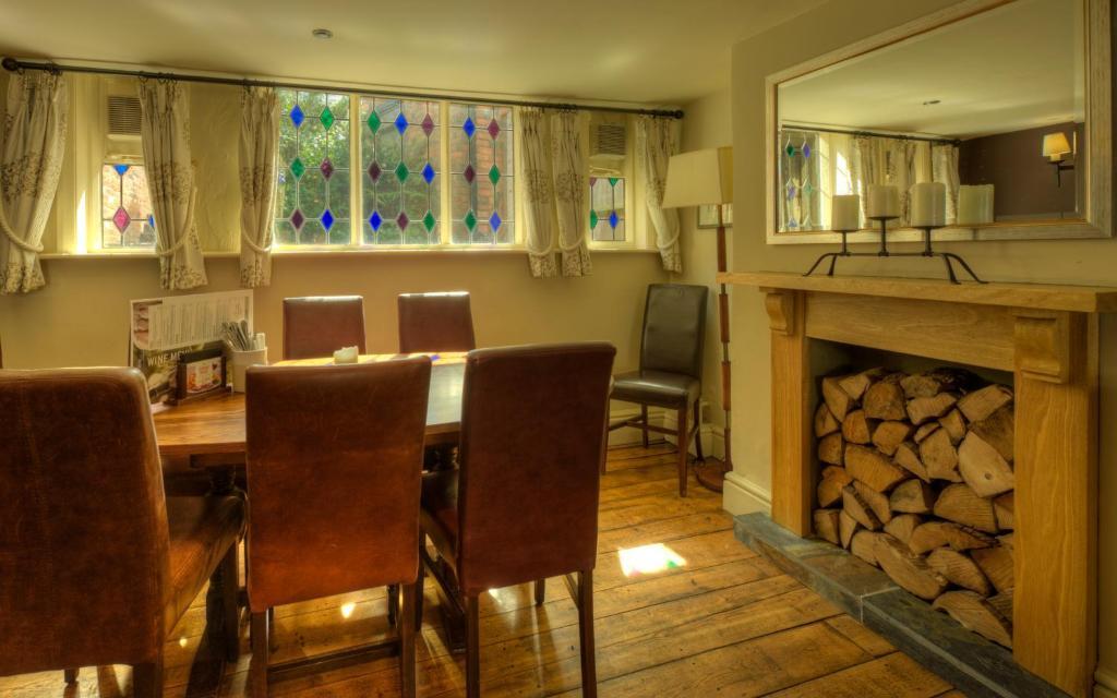 Dog & Partridge By Chef & Brewer Collection Hotell Tutbury Eksteriør bilde